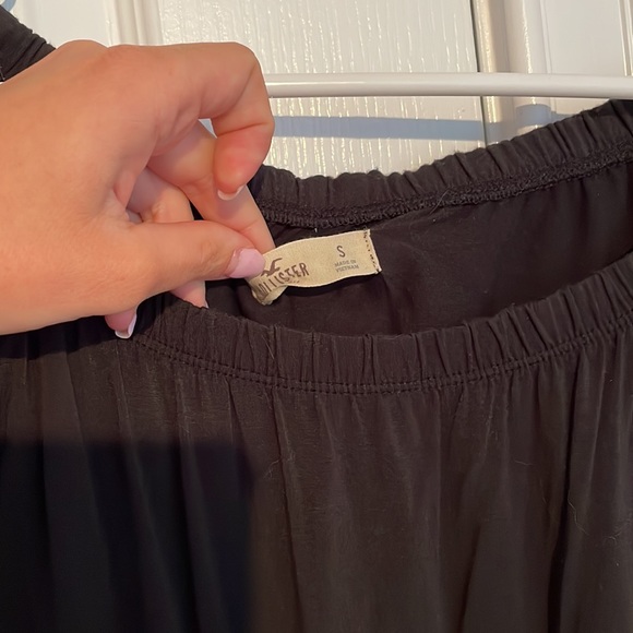 Hollister Top - Picture 2 of 3